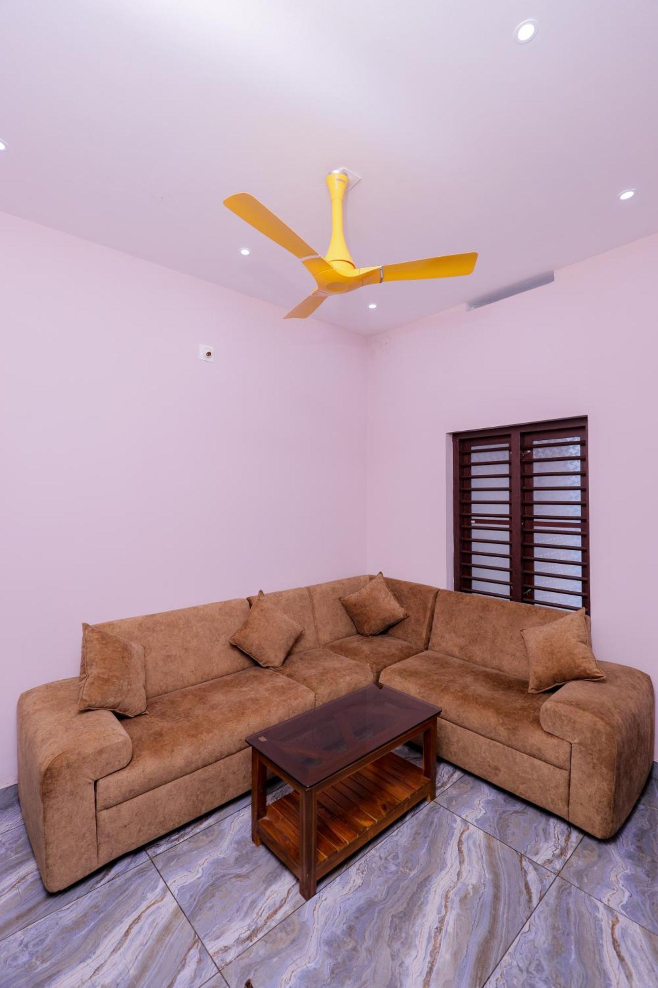 Sky Blue Homestay With Pool Vythiri Exterior foto